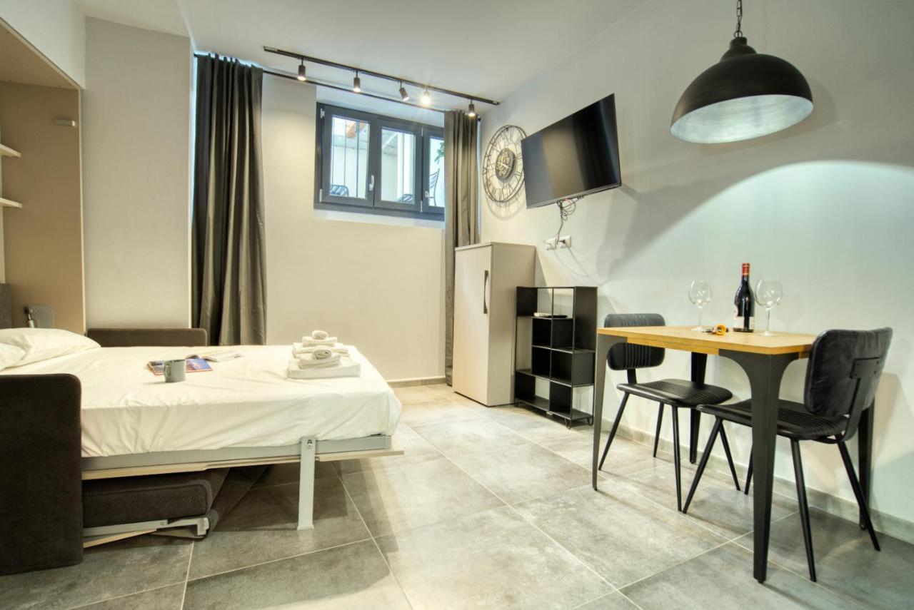 Italianflat - L'Angolo Dei Navigli Apartamento Milão Exterior foto