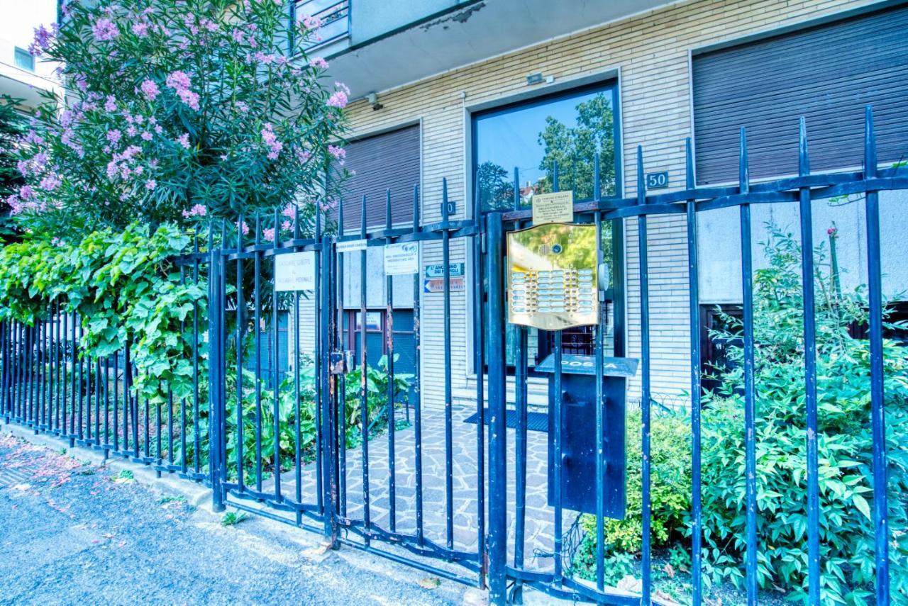 Italianflat - L'Angolo Dei Navigli Apartamento Milão Exterior foto